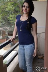 Shruti Sodhi Interview About Pataas Movie